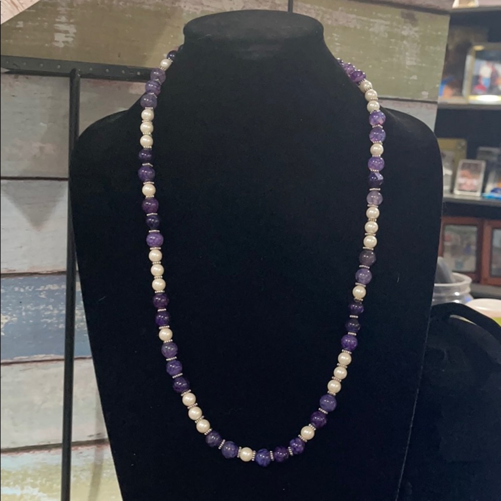 Fine jewelry round beaded amethyst necklace. 28”
